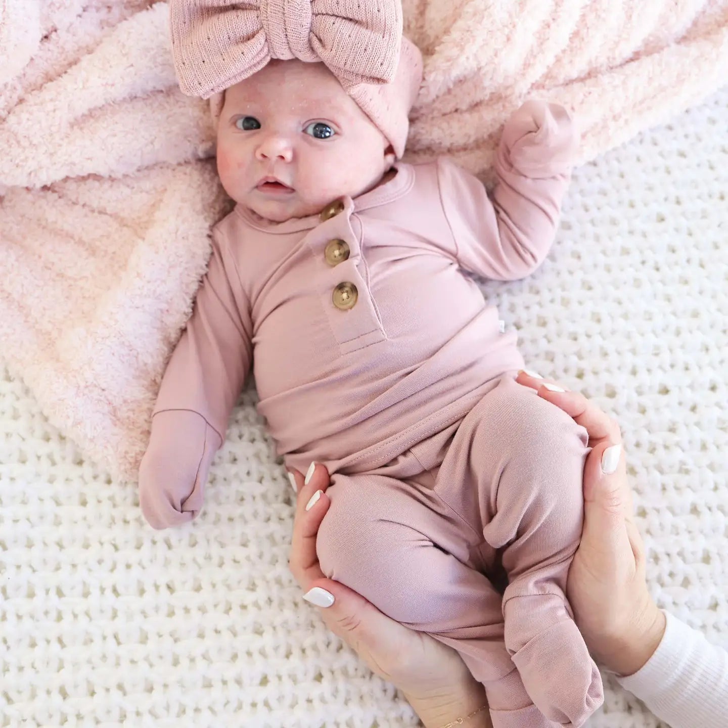 Large Knit Bow